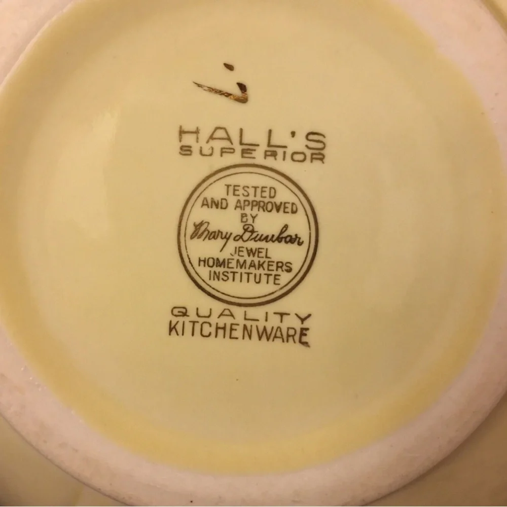 Vintage Hall's Superior 9